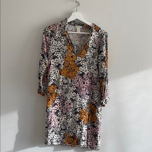 H&M ruffle sleeve floral dress